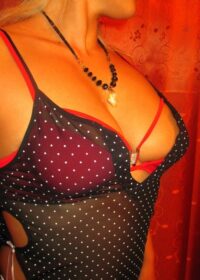 Проститутка Вероника +7(911)727-15-70 с 4 размером груди предлагает профессиональные секс и интим услуги возле метро Шушары в городе Санкте-Петербург - фото 2